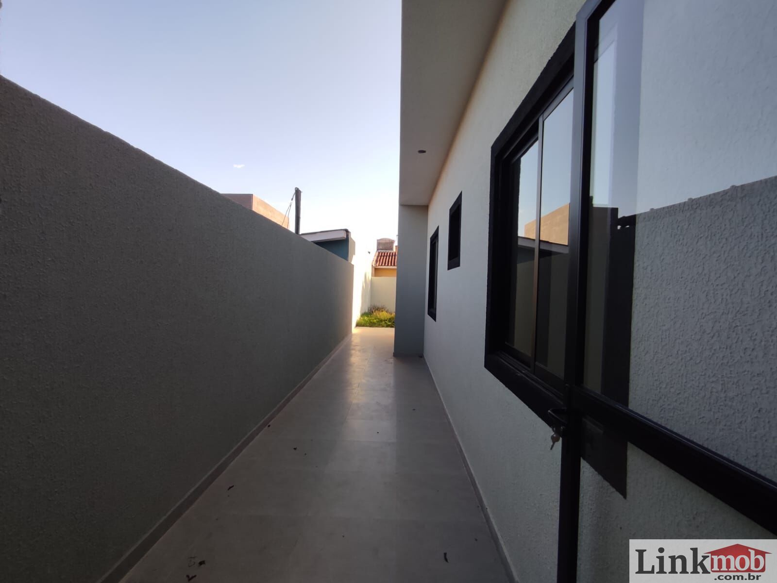 Casa à venda com 3 quartos, 81m² - Foto 13