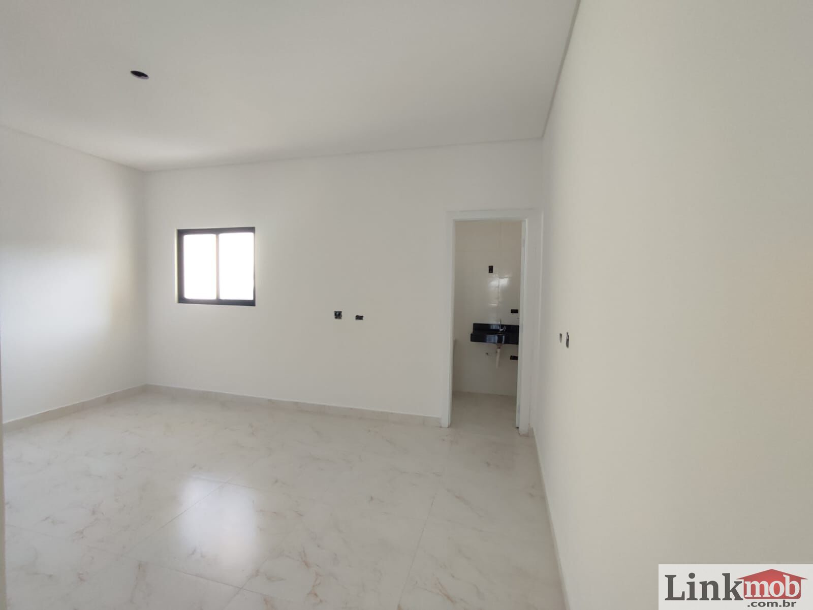 Casa à venda com 3 quartos, 81m² - Foto 17