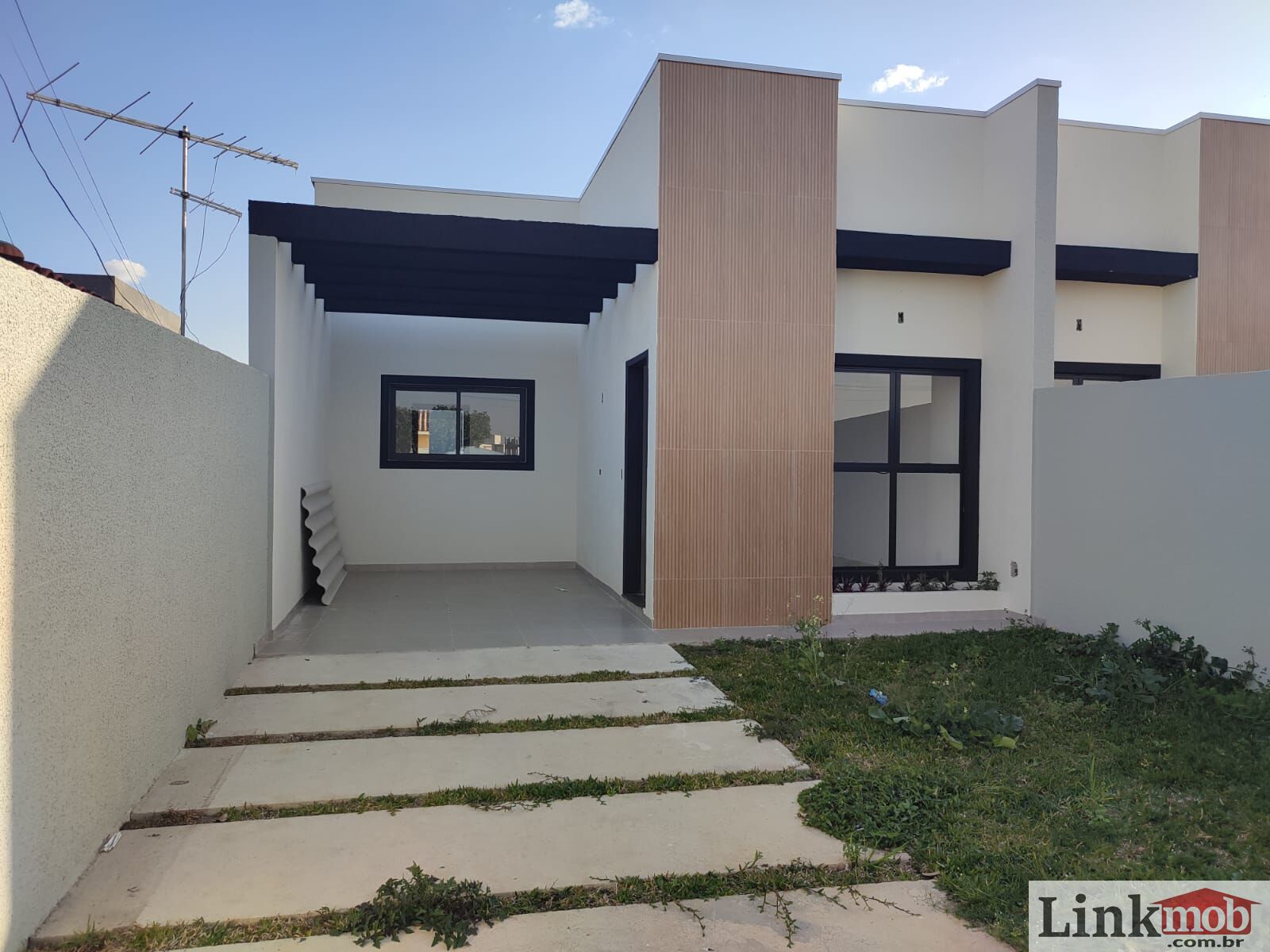 Casa à venda com 3 quartos, 81m² - Foto 3