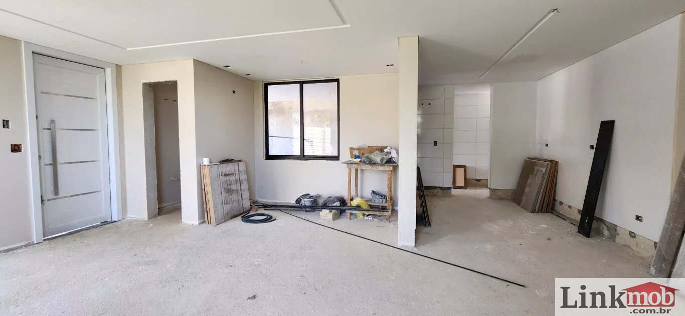 Casa à venda com 3 quartos, 156m² - Foto 4