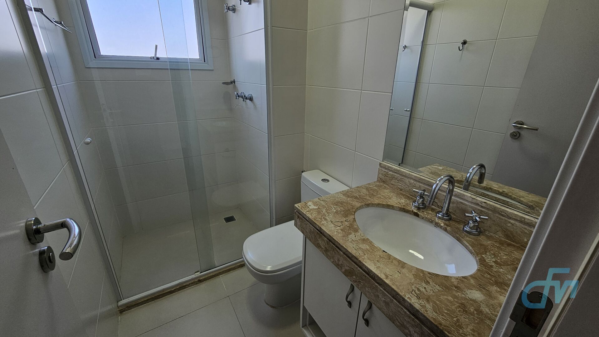 Apartamento para alugar com 3 quartos, 194m² - Foto 25