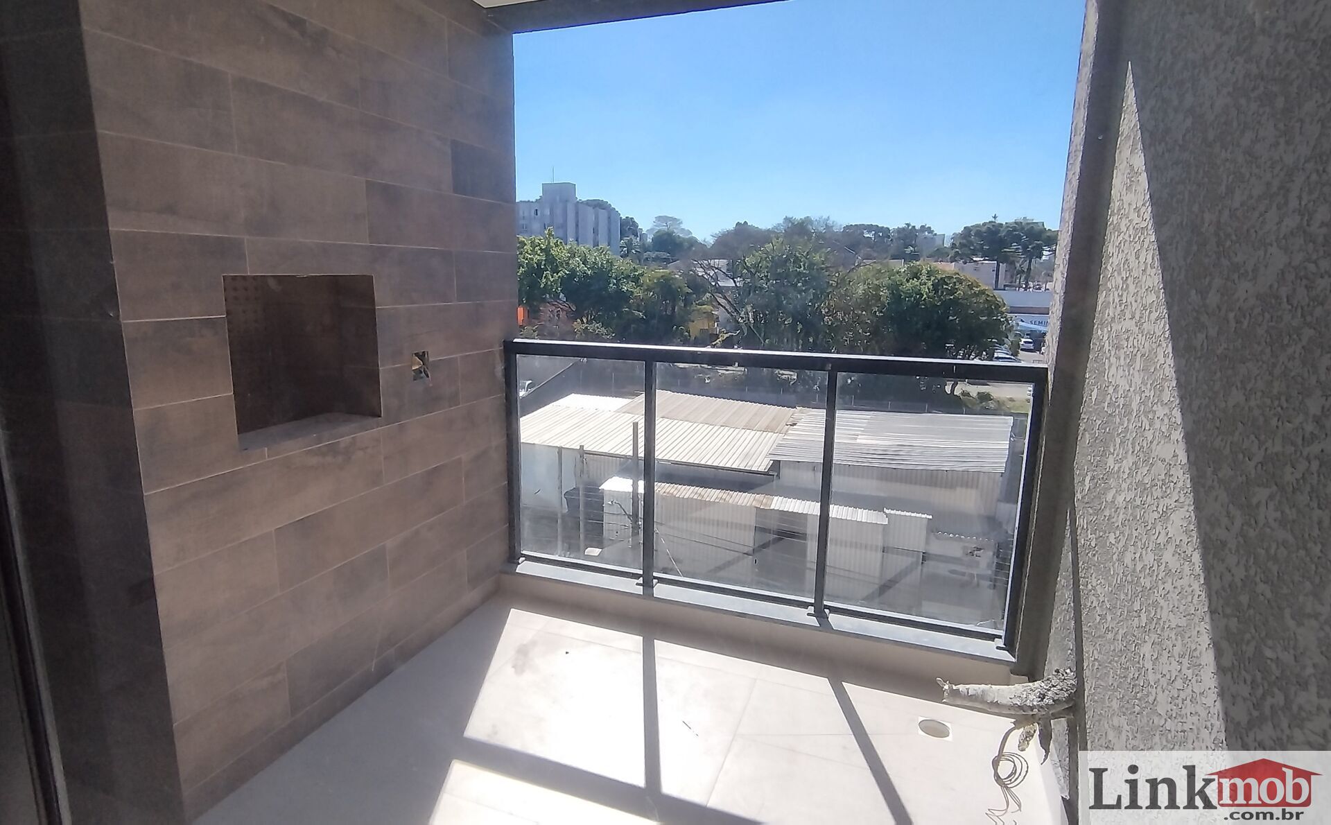 Apartamento à venda com 2 quartos, 74m² - Foto 1