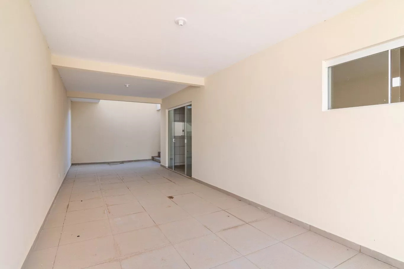 Sobrado à venda com 3 quartos, 162m² - Foto 2