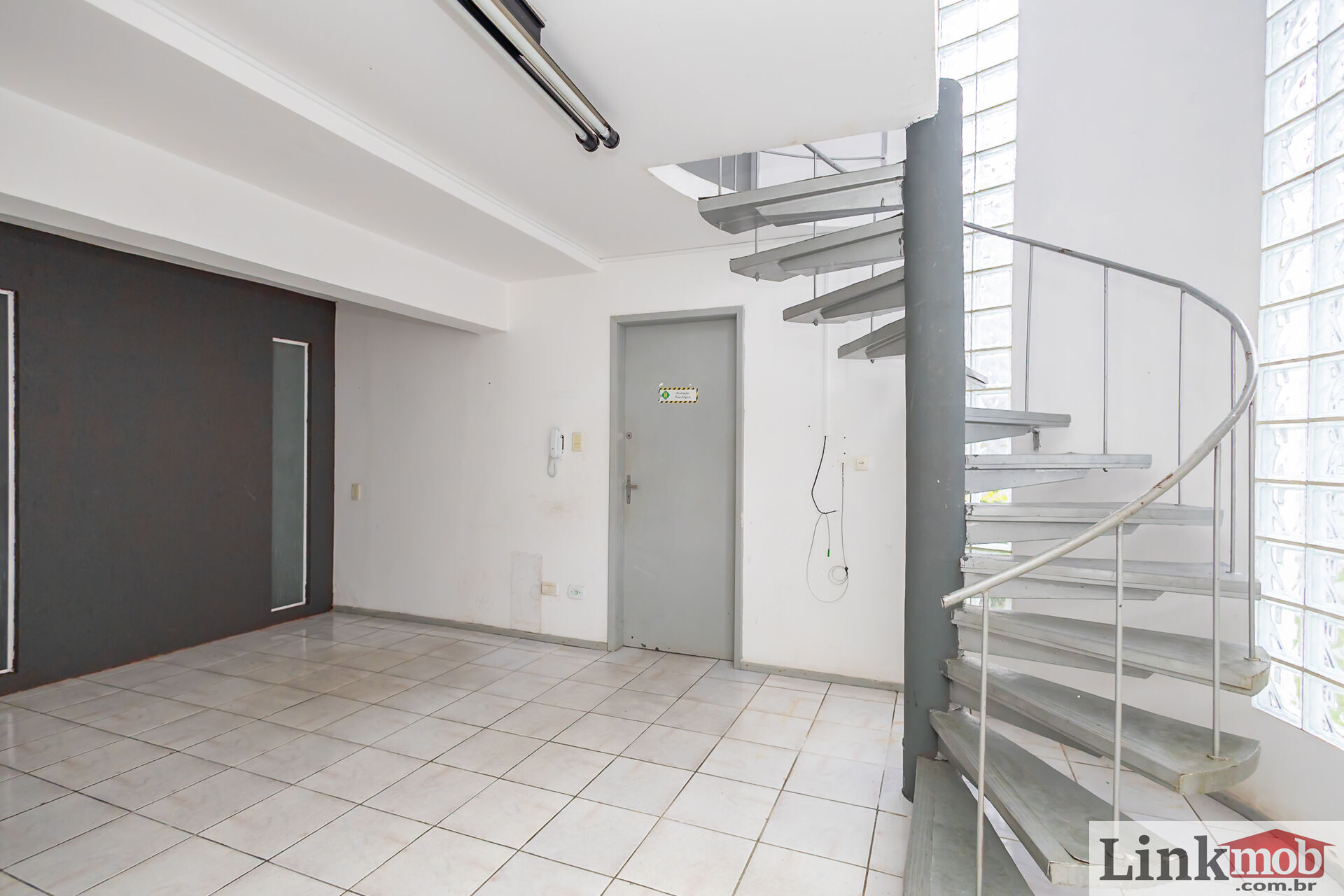 Casa à venda com 3 quartos, 144m² - Foto 14