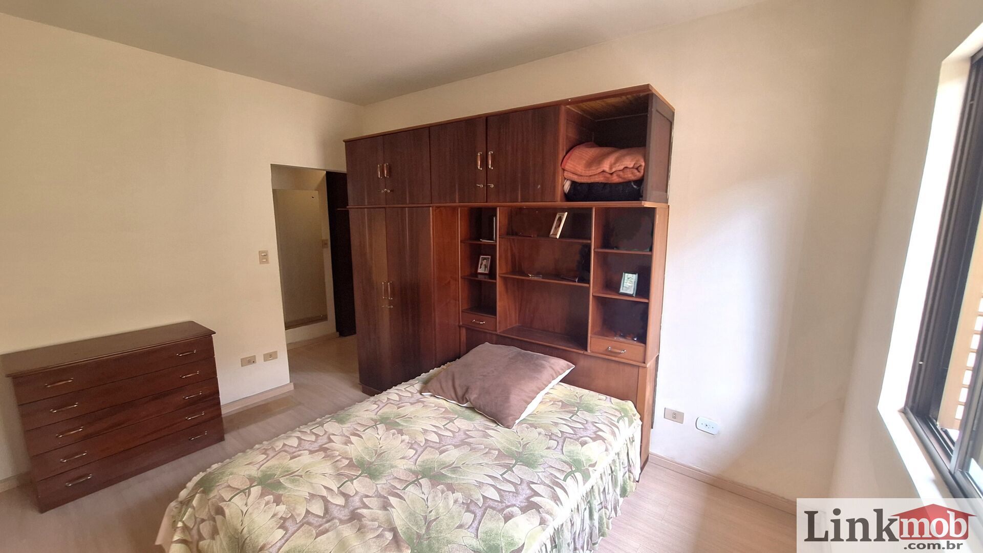 Casa à venda com 3 quartos, 202m² - Foto 17