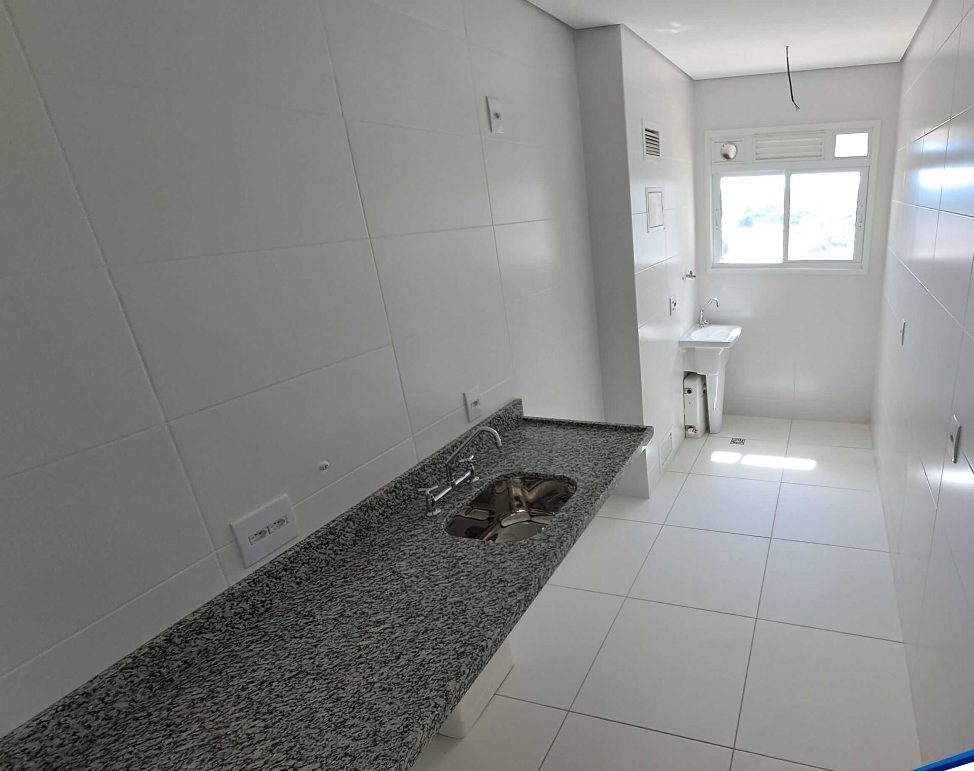 Apartamento à venda com 2 quartos, 69m² - Foto 5