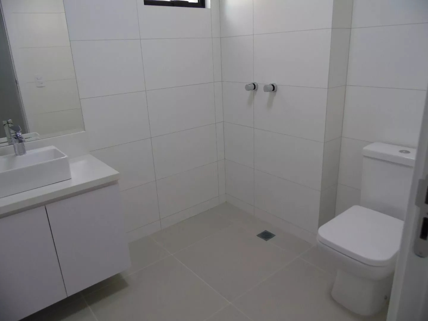 Apartamento à venda com 2 quartos, 68m² - Foto 10