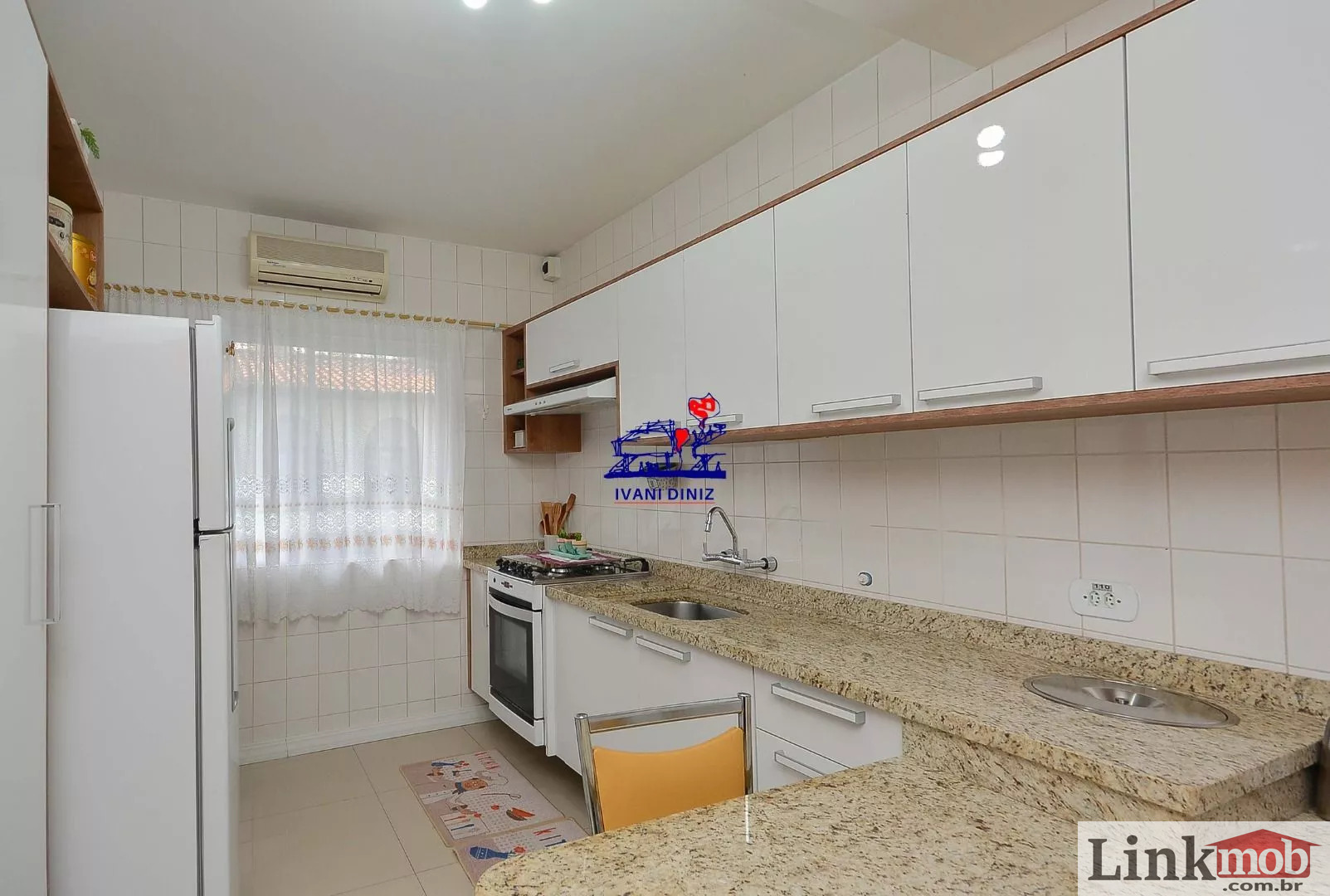 Casa à venda com 4 quartos, 191m² - Foto 10