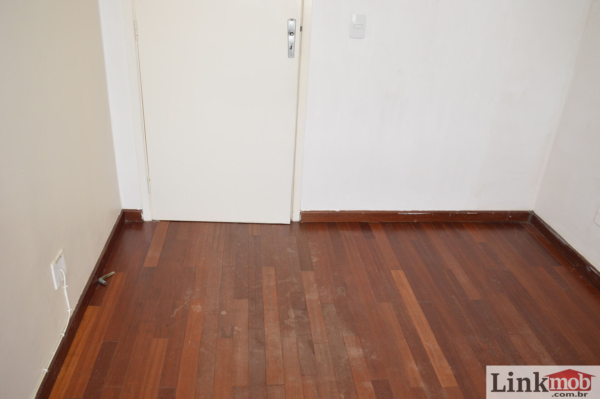 Apartamento à venda com 2 quartos, 65m² - Foto 11