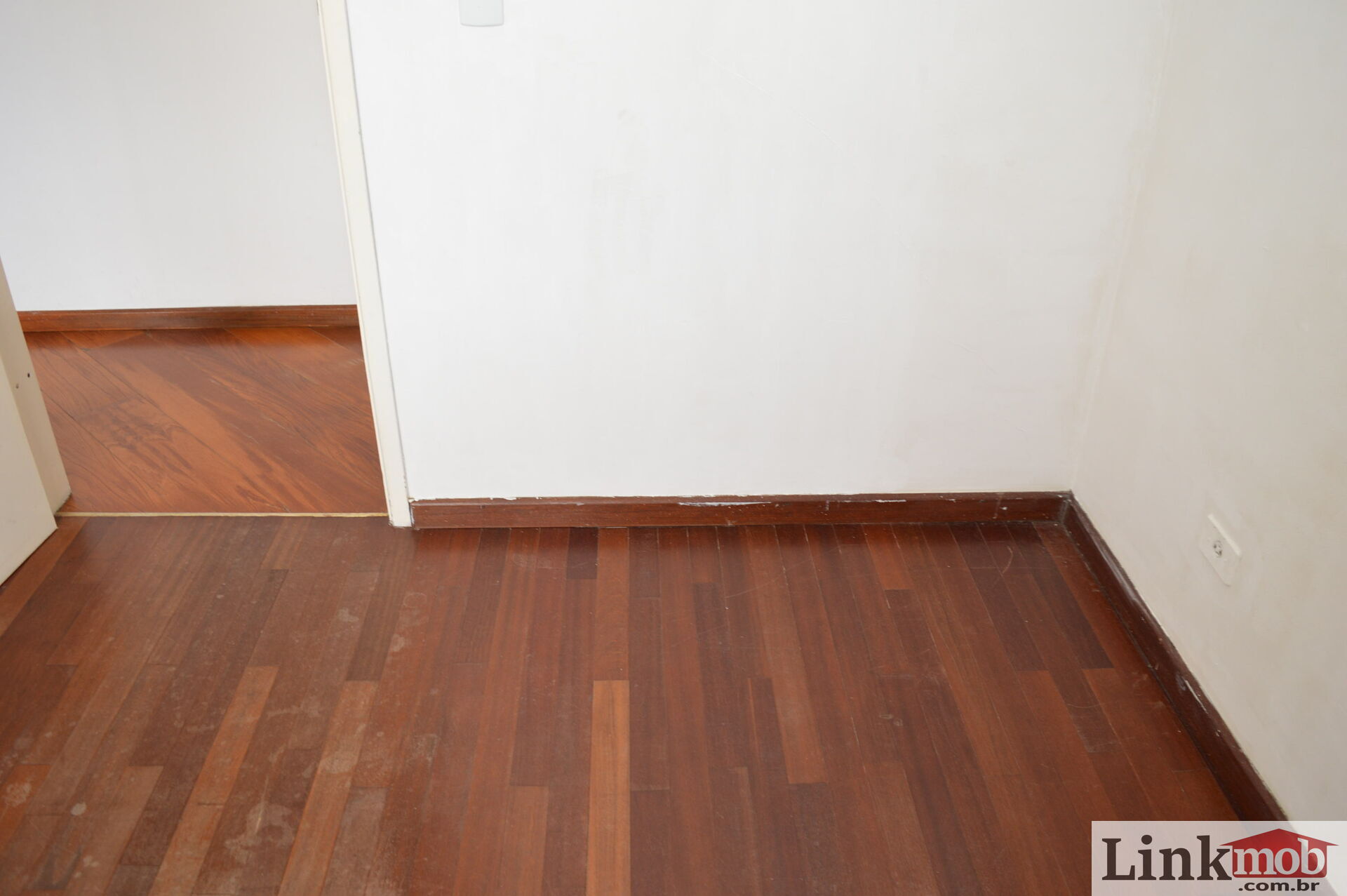 Apartamento à venda com 2 quartos, 65m² - Foto 13