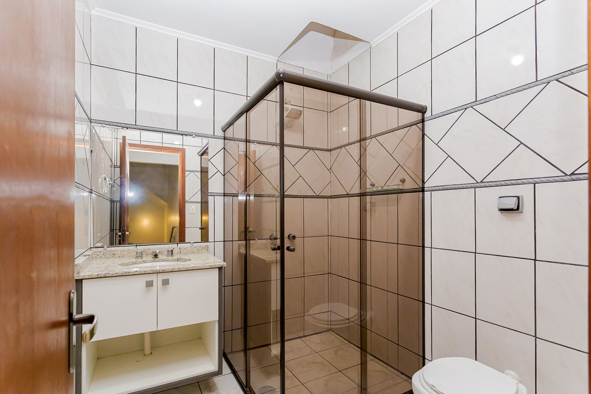 Sobrado à venda com 4 quartos, 200m² - Foto 39