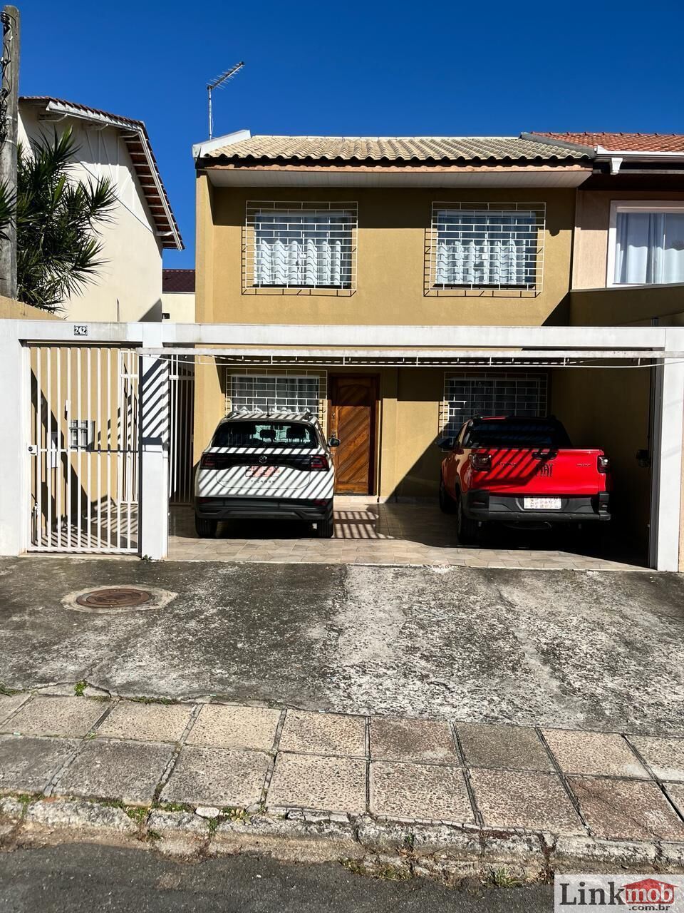 Sobrado à venda com 3 quartos, 77m² - Foto 1