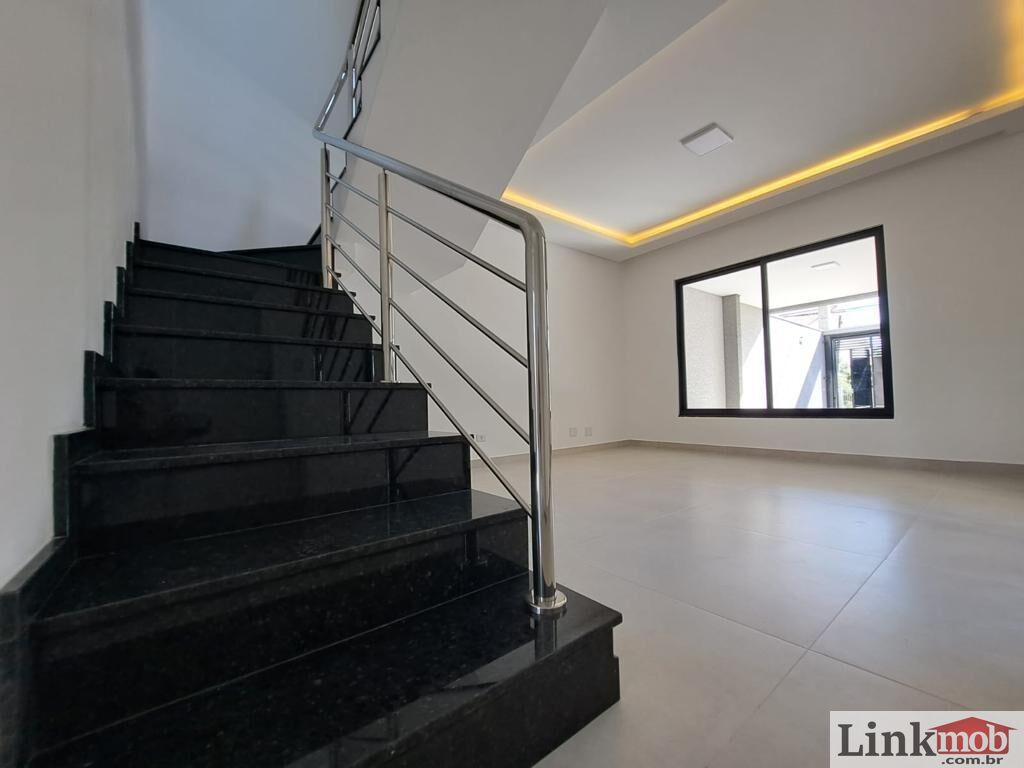 Sobrado à venda com 3 quartos, 180m² - Foto 11