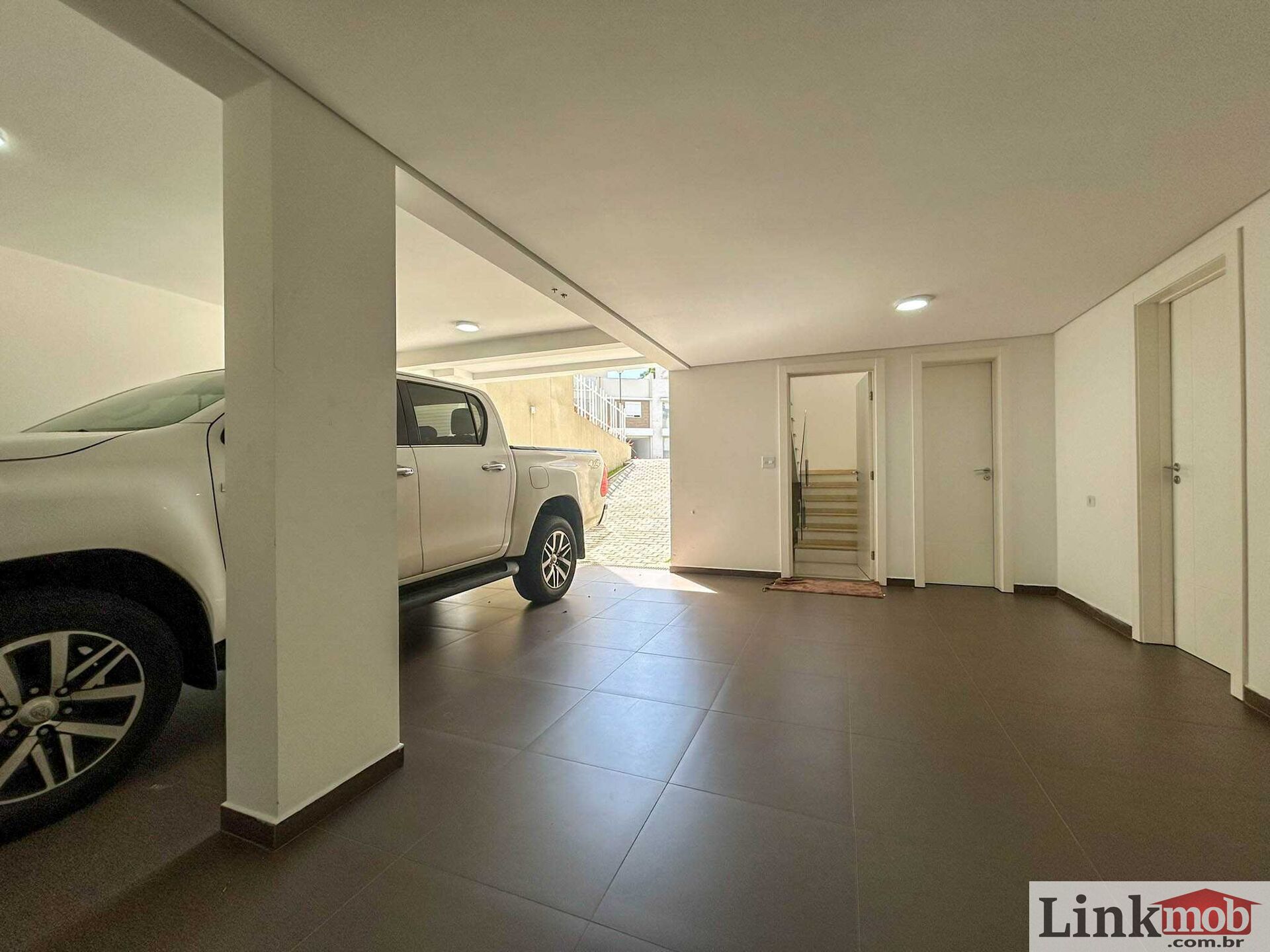 Casa à venda com 4 quartos, 303m² - Foto 34