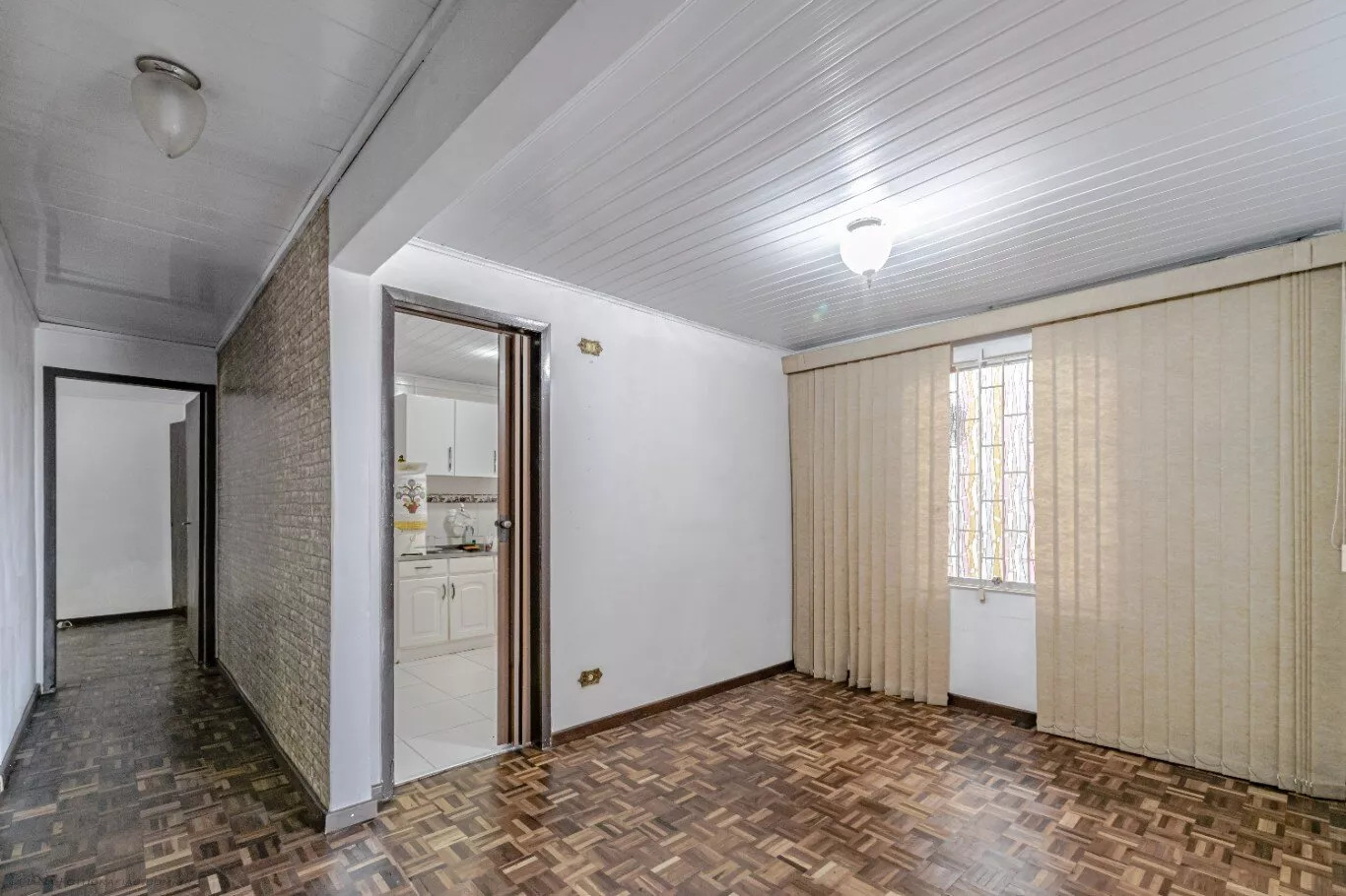 Casa à venda com 4 quartos, 149m² - Foto 8