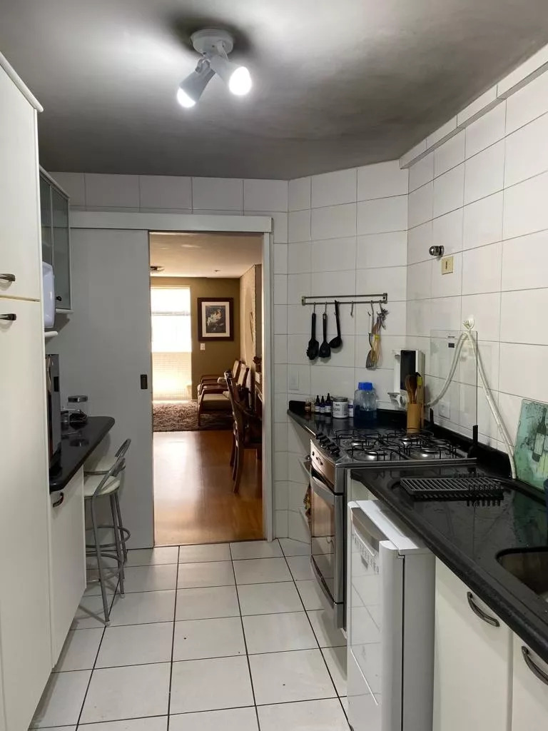 Apartamento à venda com 3 quartos, 140m² - Foto 23