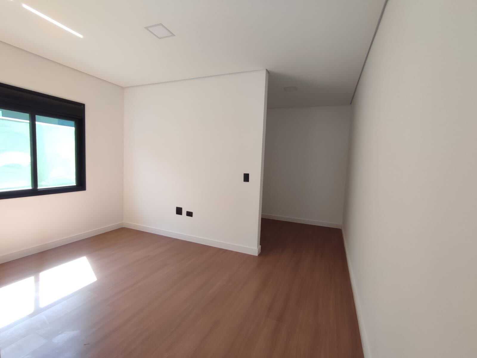 Casa à venda com 3 quartos, 124m² - Foto 18