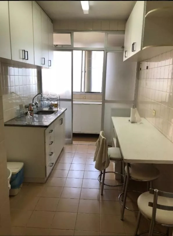 Apartamento à venda com 3 quartos, 110m² - Foto 11