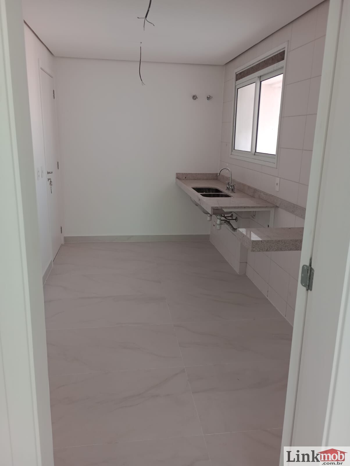 Apartamento à venda com 4 quartos, 131m² - Foto 12