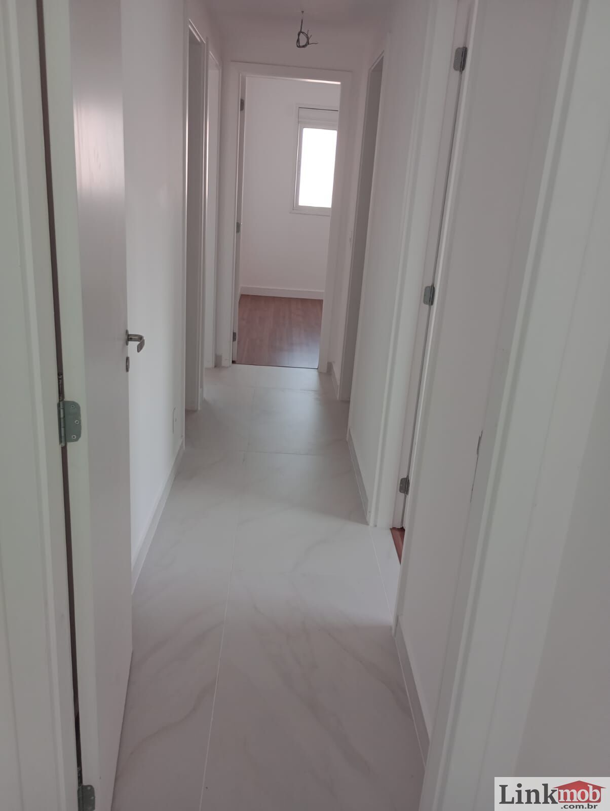 Apartamento à venda com 4 quartos, 131m² - Foto 3