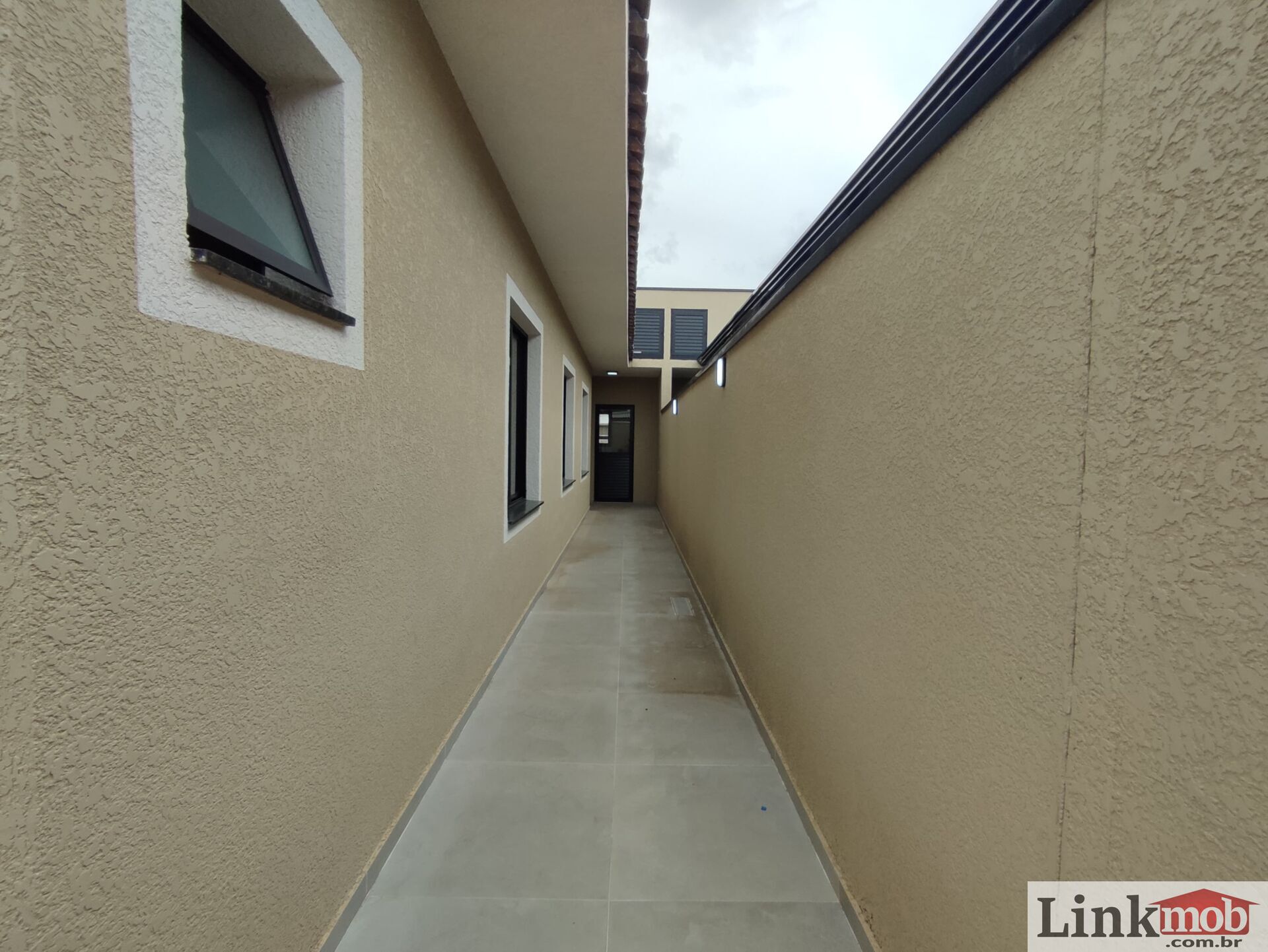 Casa à venda com 3 quartos, 108m² - Foto 19