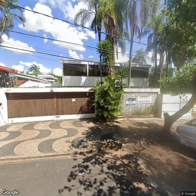 Imagem estática do "Street View" da localização