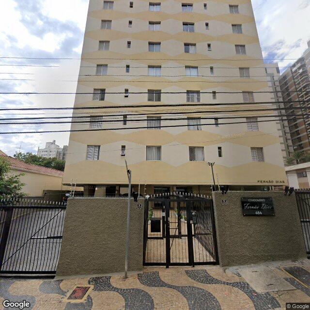 Imagem estática do "Street View" da localização