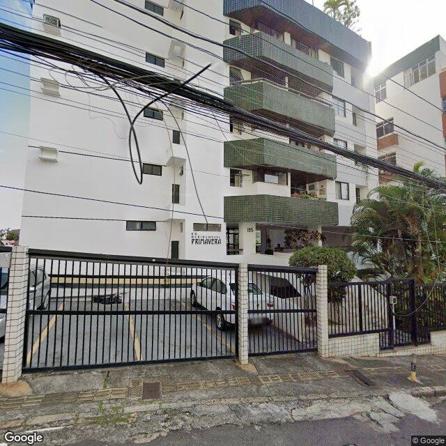 Imagem estática do "Street View" da localização