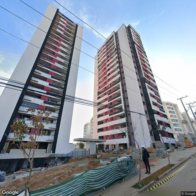 Imagem estática do "Street View" da localização