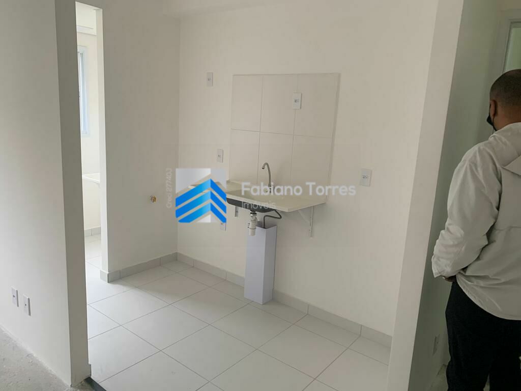 Apartamento à venda com 2 quartos, 44m² - Foto 3