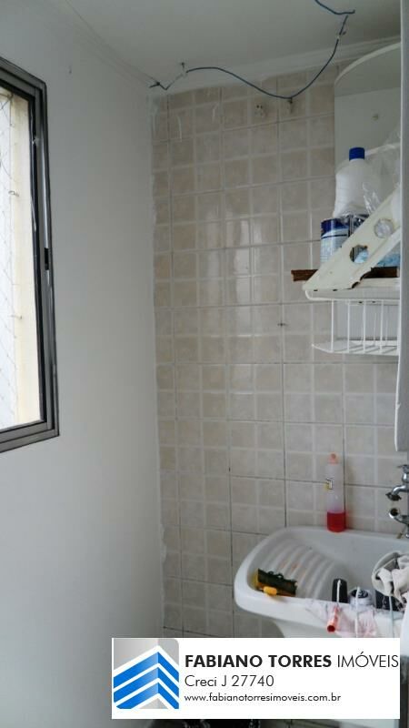 Apartamento à venda com 2 quartos, 48m² - Foto 17