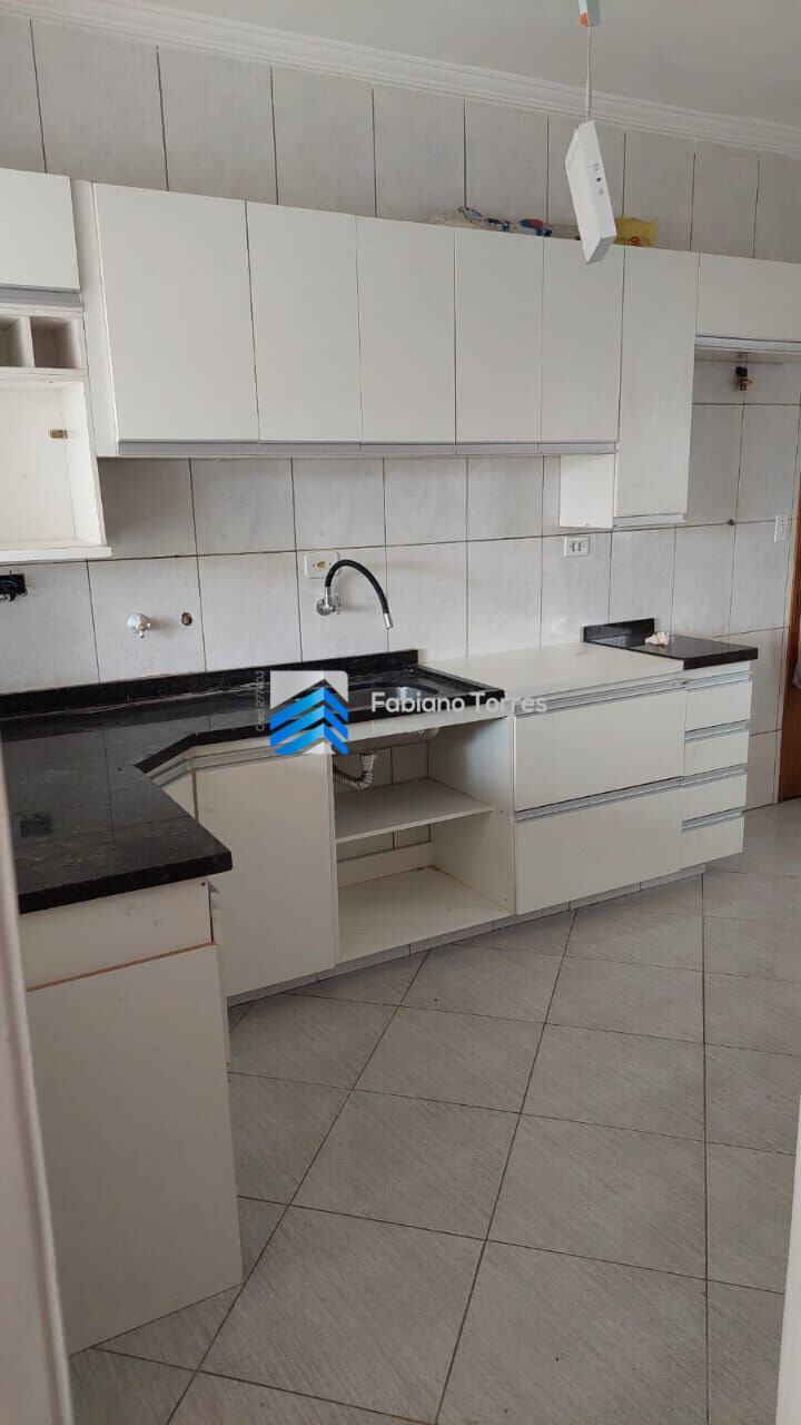 Apartamento à venda com 3 quartos, 85m² - Foto 11