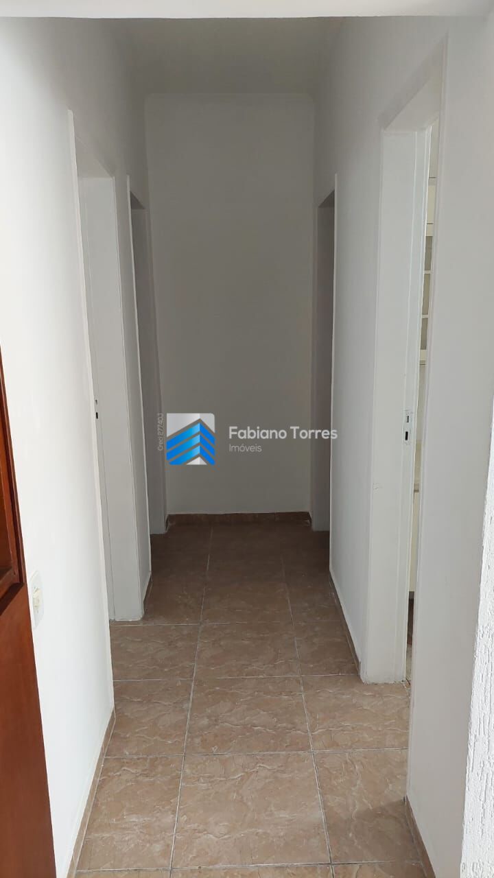 Apartamento à venda com 3 quartos, 85m² - Foto 4