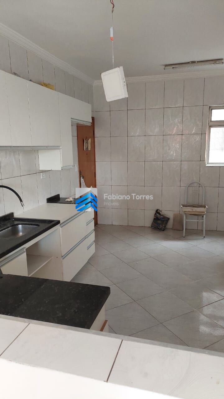 Apartamento à venda com 3 quartos, 85m² - Foto 12