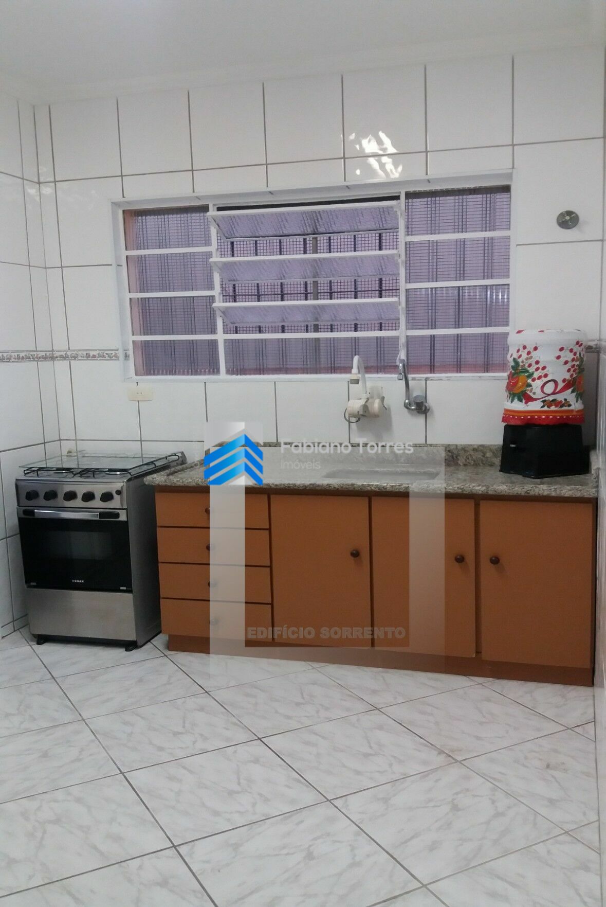 Apartamento à venda com 2 quartos, 63m² - Foto 2