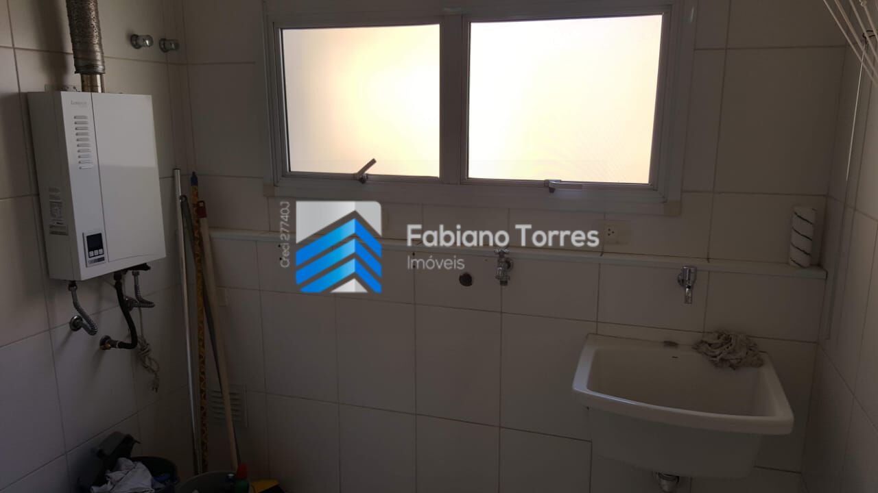 Apartamento à venda com 3 quartos, 134m² - Foto 12