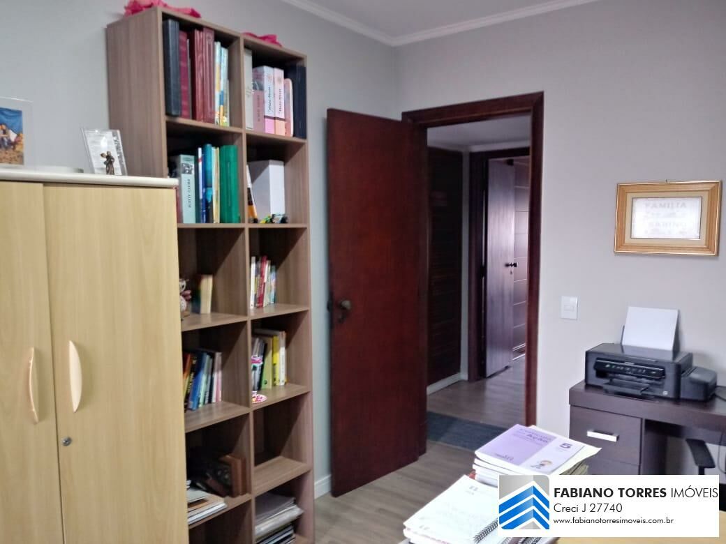 Apartamento à venda com 3 quartos, 144m² - Foto 10