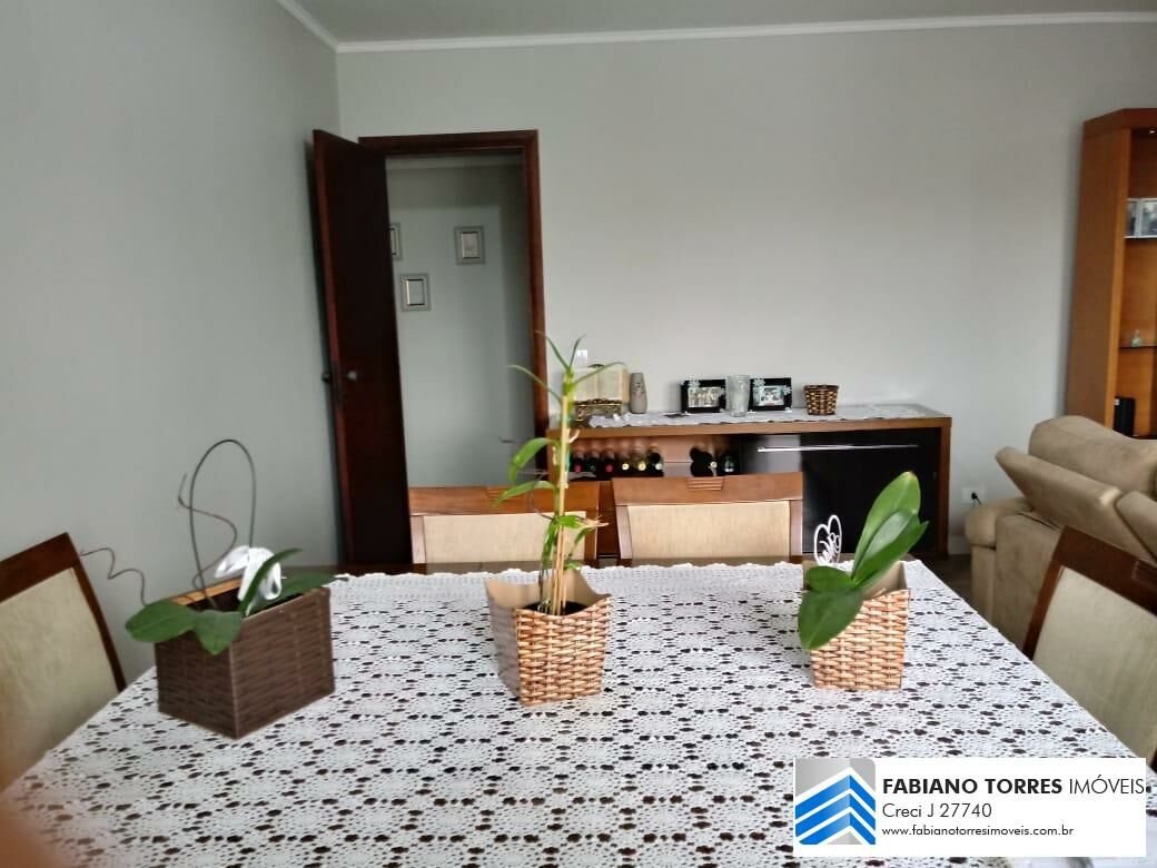 Apartamento à venda com 3 quartos, 144m² - Foto 7