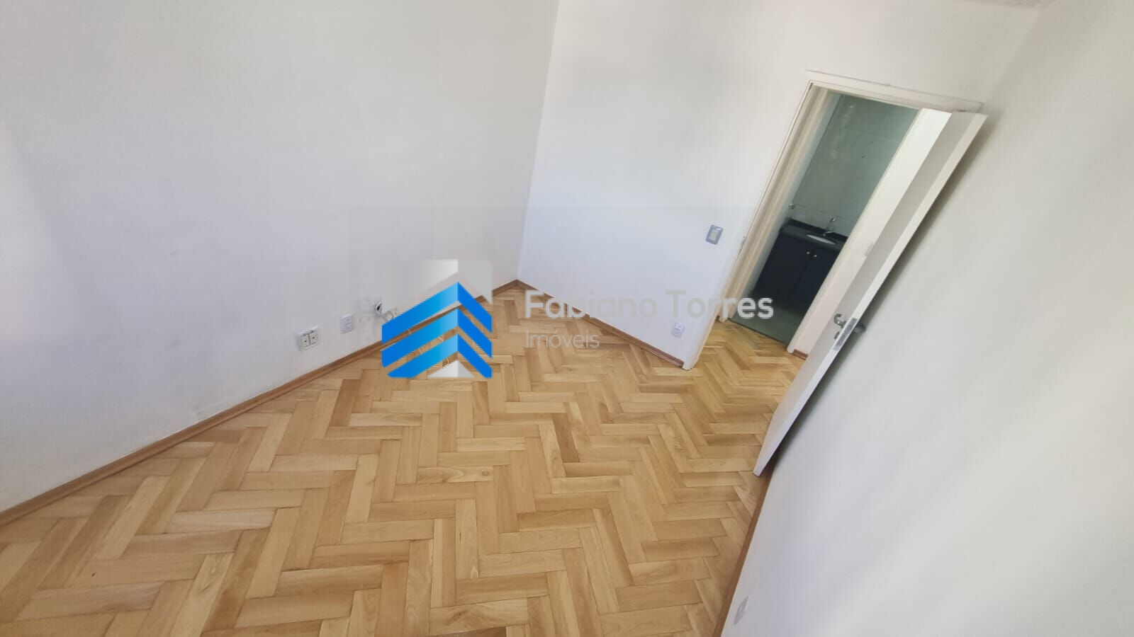 Apartamento à venda com 3 quartos, 85m² - Foto 23