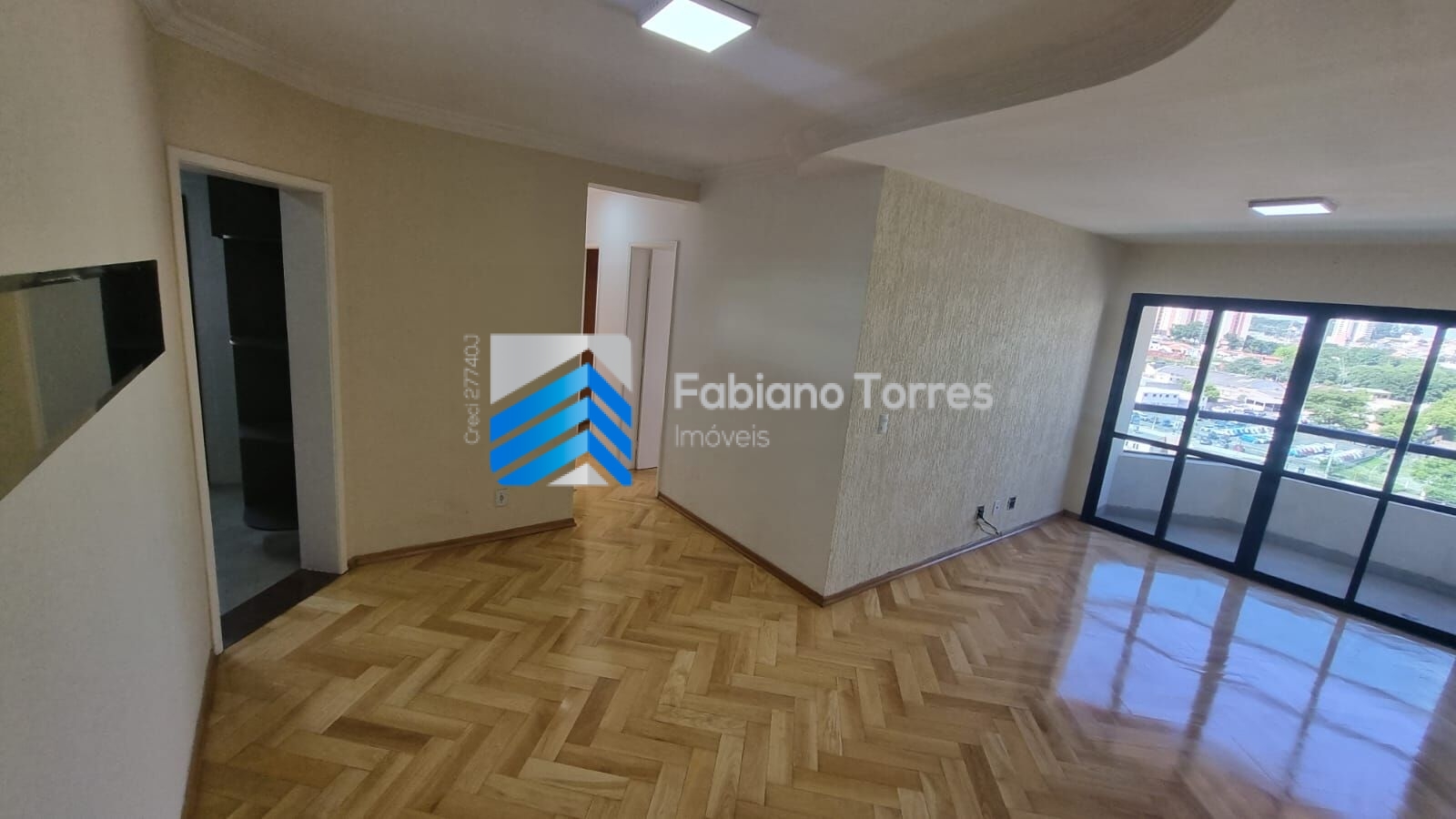 Apartamento à venda com 3 quartos, 85m² - Foto 1