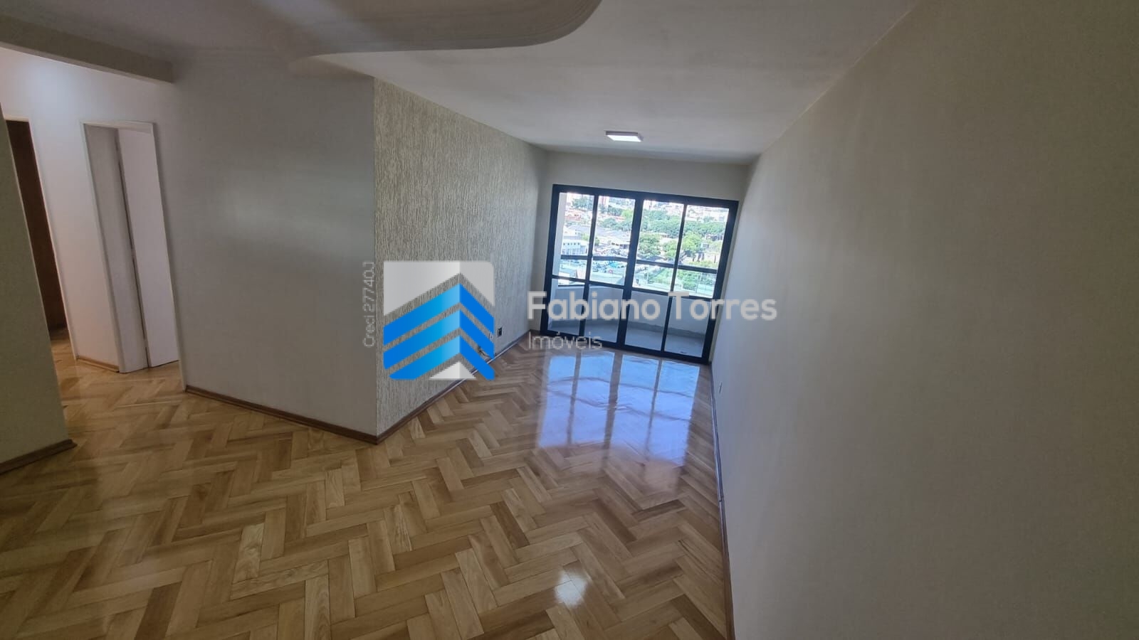 Apartamento à venda com 3 quartos, 85m² - Foto 2