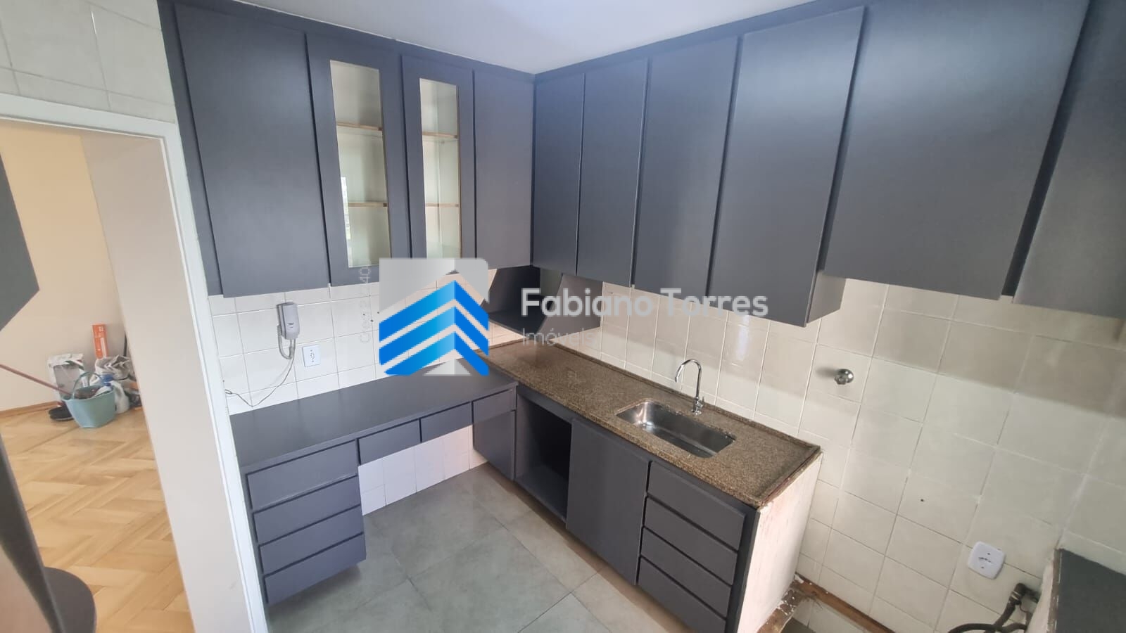 Apartamento à venda com 3 quartos, 85m² - Foto 9