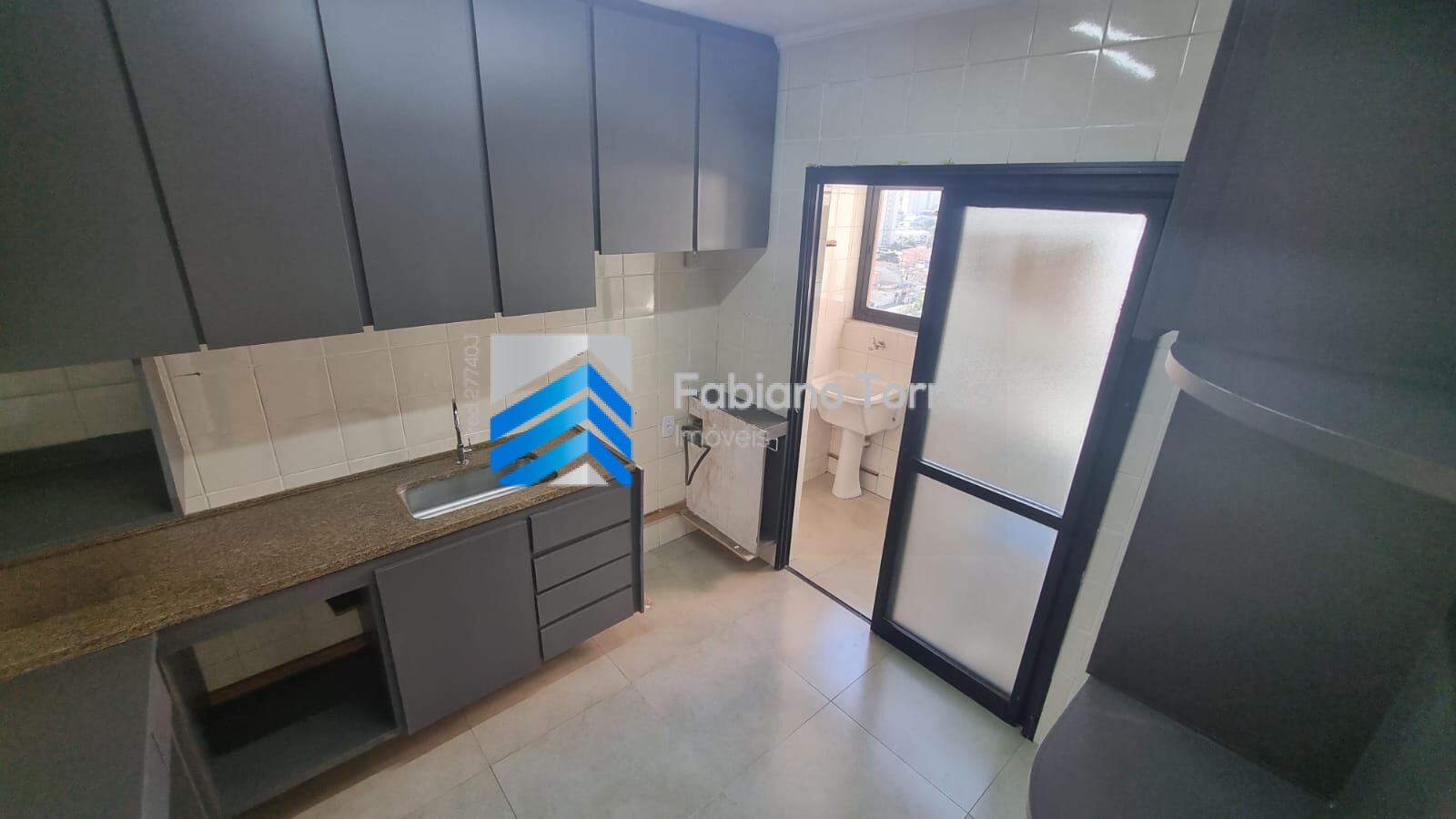 Apartamento à venda com 3 quartos, 85m² - Foto 8