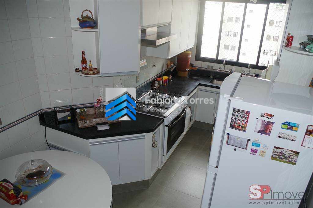 Apartamento à venda com 3 quartos, 135m² - Foto 12