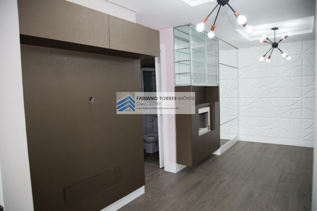 Apartamento à venda com 3 quartos, 131m² - Foto 2