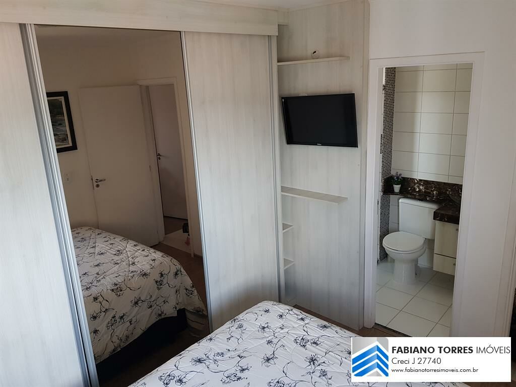 Apartamento à venda com 3 quartos, 60m² - Foto 2