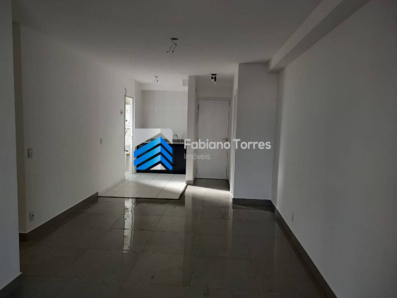 Apartamento para alugar com 2 quartos, 67m² - Foto 10