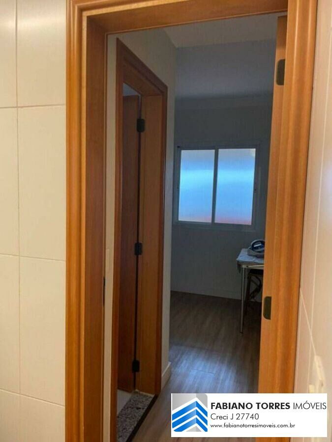 Apartamento à venda com 3 quartos, 203m² - Foto 7