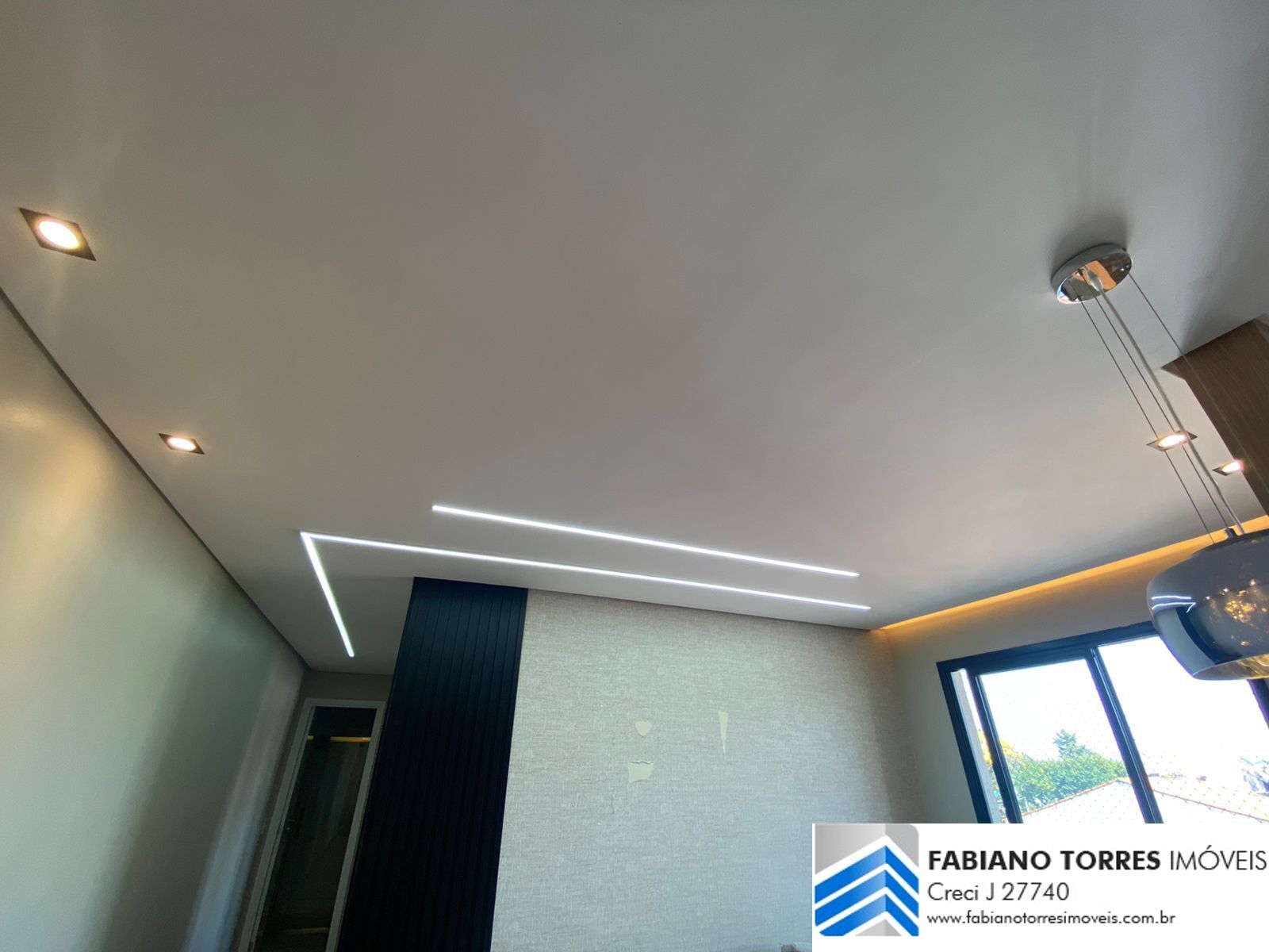 Apartamento à venda com 2 quartos, 49m² - Foto 22