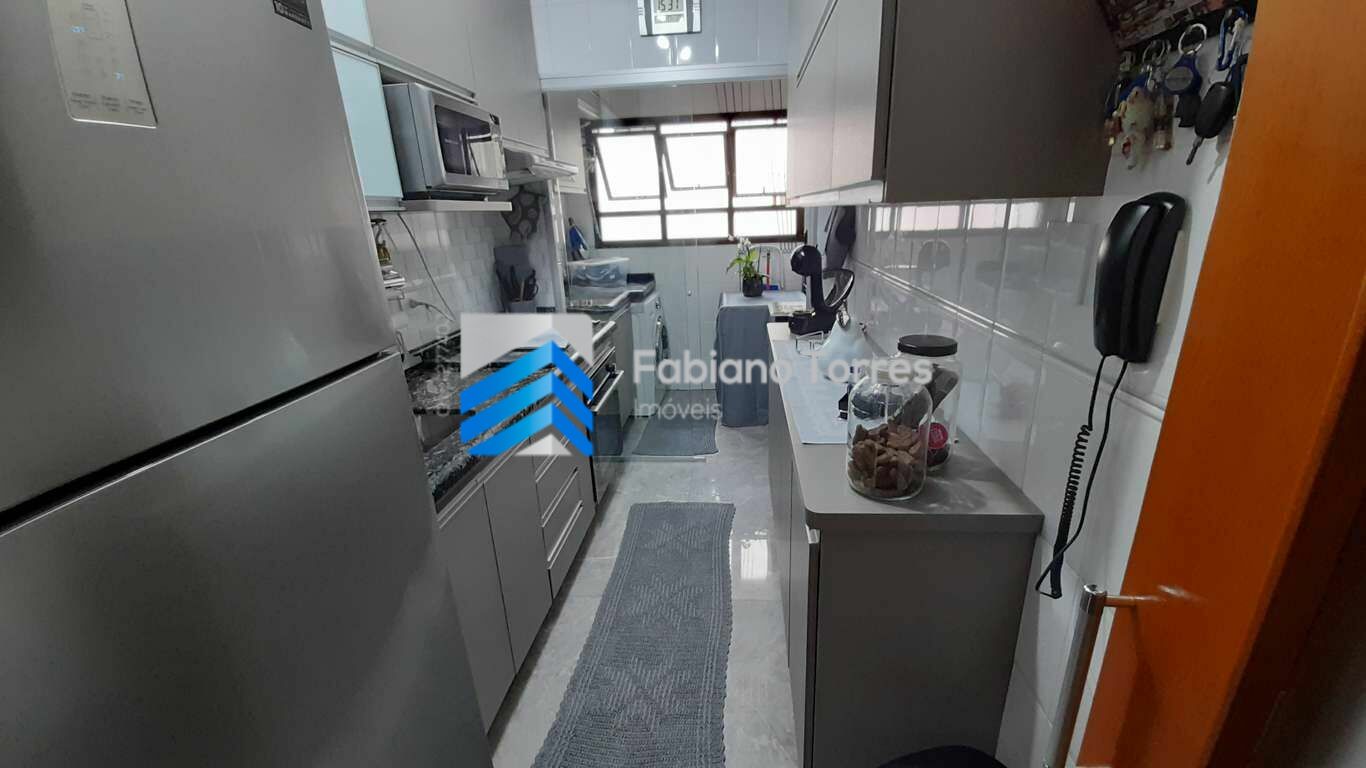 Apartamento à venda com 2 quartos, 68m² - Foto 8